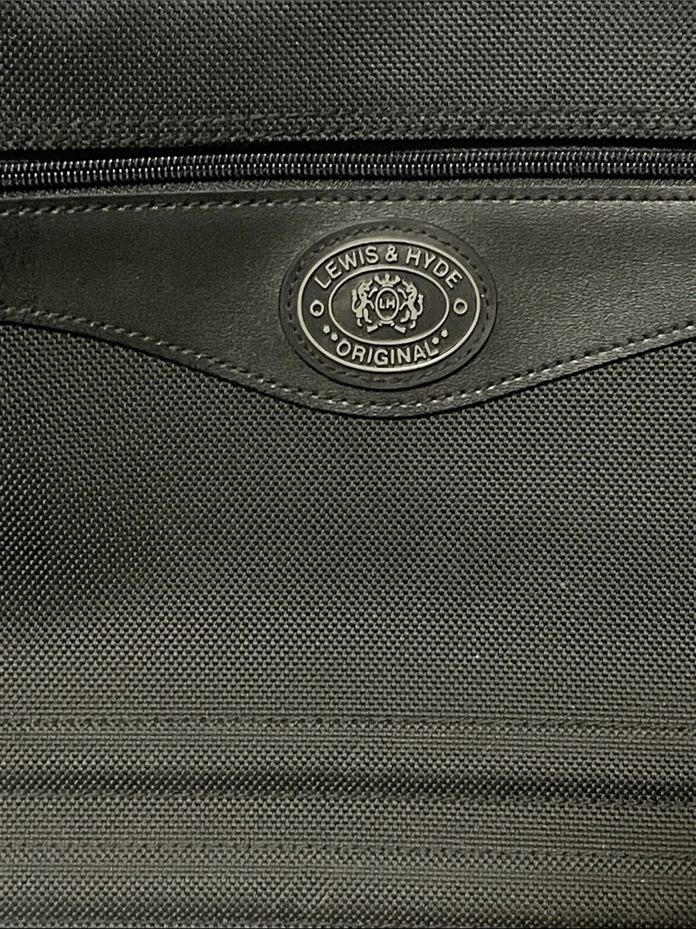 Lewis & Hyde Black Solid Universal Laptop Shoulder Messenger Bag